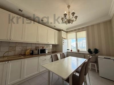 3-комнатная квартира · 82.3 м² · 17/19 этаж, Аманжолова 28/1 за 47 млн ₸ в Астане, Сарайшык р-н
