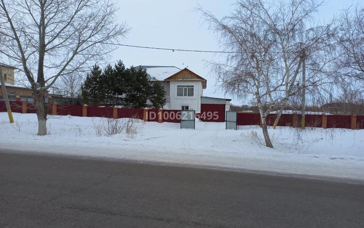 Жеке үй · 10 бөлме · 189 м² · 10 сот., Ташенова 56, бағасы: 40 млн 〒 в Аршалы — фото 2