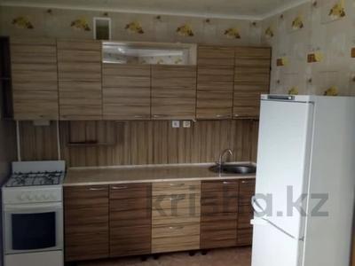1-комнатная квартира, 50 м², 5/9 этаж, Кизатова 3 за 18 млн 〒 в Петропавловске