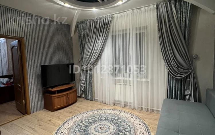Отдельный дом · 4 комнаты · 230 м² · 10.2 сот., мкр Акжар за 90 млн ₸ в Алматы, Наурызбайский р-н — фото 2
