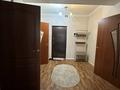 2-комнатная квартира, 74 м² помесячно, Райымбека 483 за 250 000 〒 в Алматы, Алатауский р-н — фото 8