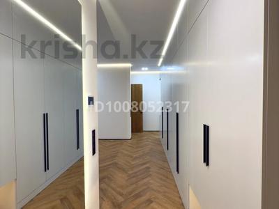 3-комнатная квартира · 104 м² · 12/12 этаж, К. Толеметова 64/2 — Тулеметова Казиева за 105 млн 〒 в Шымкенте, Абайский р-н