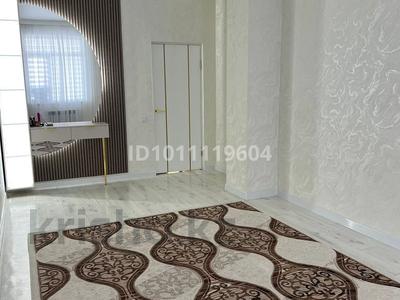 2-бөлмелі пәтер · 80 м² · 8/10 қабат, 16-й мкр 93, бағасы: 26 млн ₸ в Актау