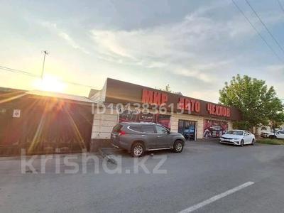 Отдельный дом · 5 комнат · 700 м² · 7 сот., Молодая Гвардия 67 за 105 млн ₸ в Шымкенте, Туран р-н
