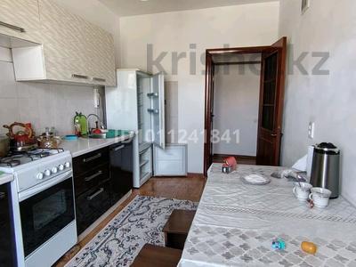 2-комнатная квартира · 65 м² · 2/5 этаж, мкр Нурсат 2 1112 за 15 000 ₸ в Шымкенте, Каратауский р-н