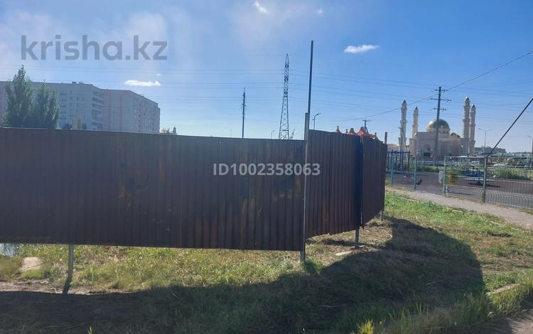 Жер телімі · 7 сотық, Кизатова 7 Б 7 б — Жукова Юбилейная, бағасы: 7 млн ₸ в Петропавловске — фото 2