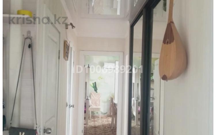 3-комнатная квартира · 84 м² · 8/9 этаж, мкр Аккент, Ақкент ш/а. 27 за 320 000 ₸ в Алматы, Алатауский р-н — фото 3