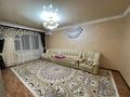 3-комнатная квартира, 74 м², 5/5 этаж помесячно, Астана 2 мкр — Карамель за 150 000 〒 в  — фото 2