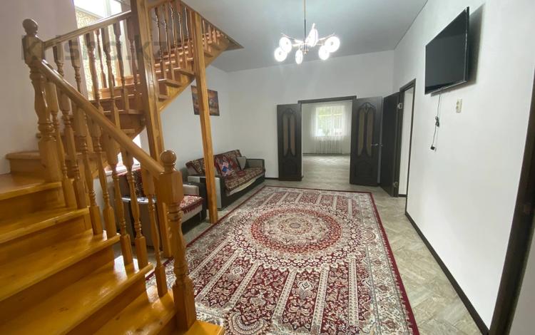 Жеке үй · 7 бөлме · 208 м² · 10 жүзд., Кеңес Нокин ауылы, Мичурина, бағасы: 27 млн ₸ в Актюбинской обл., пос Кенеса Нокина — фото 14