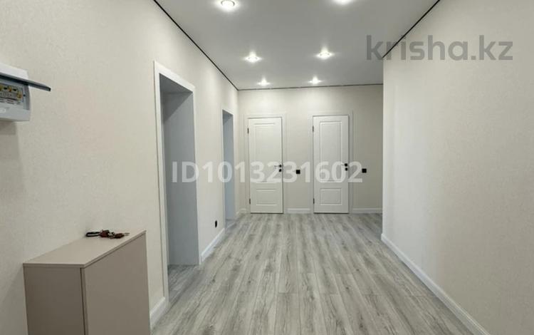 2-бөлмелі пәтер · 84 м² · 9/12 қабат, Бухар жырау 32, бағасы: 55 млн ₸ в Астане, Есильский р-н — фото 2