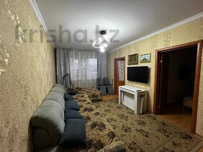 4-комнатная квартира · 61.2 м² · 1/5 этаж, Майкудук, 15й микрорайон за 11.5 млн 〒 в Караганде, Алихана Бокейханова р-н