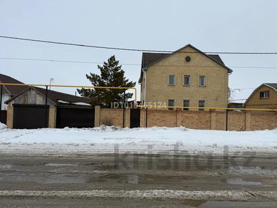 Жеке үй · 4 бөлме · 160 м² · 10 сот., Б.Момышұлы 42, бағасы: 39 млн 〒 в Талапкер 