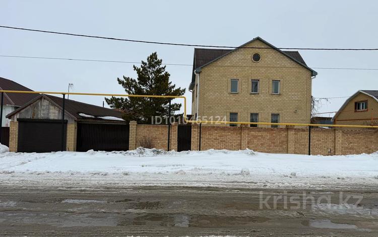 Жеке үй · 4 бөлме · 160 м² · 10 сот., Б.Момышұлы 42, бағасы: 39 млн 〒 в Талапкер  — фото 2