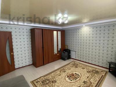 1-комнатная квартира · 35.9 м² · 1/5 этаж, мкр 12 за 10 млн 〒 в Актобе