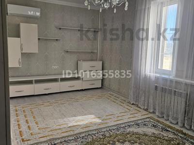 2-бөлмелі пәтер · 70 м² · 4/7 қабат, 32Б ш/а. 18, бағасы: 180 000 ₸ в Актау, 32Б мкр