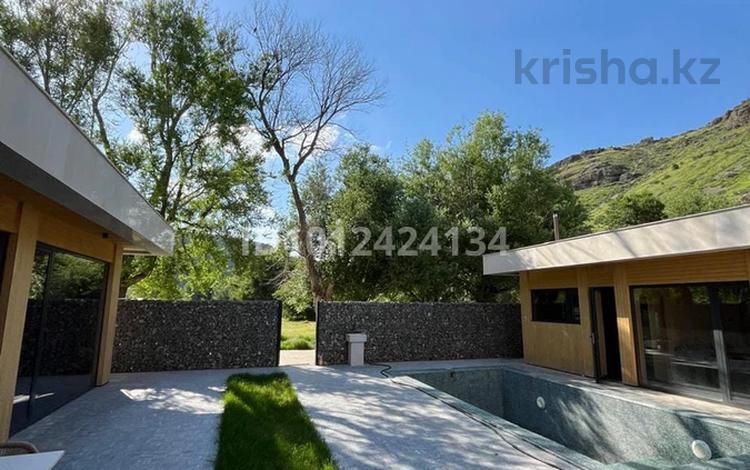 Дом · 4 комнаты · 170 м², Ущелье Машат — Ущелье Машат за 150 000 ₸ в Шымкенте — фото 4
