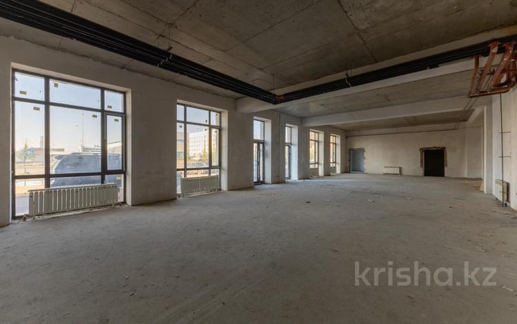 Еркін, кеңселер, дүкендер мен бутиктер, қоймалар, қоғамдық тамақтану орны, сұлулық салондары, монша, қонақ үй және демалыс орындары, медорталықтар мен дәріханалар, білім орталықтары, ойын-сауық · 5386 м², бағасы: 3 млрд 〒 в Астане, Есильский р-н — фото 6