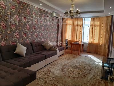 2-бөлмелі пәтер · 70 м² · 1/9 қабат, Авангард-4 5б, бағасы: 15 000 ₸ в Атырау, мкр Авангард-4