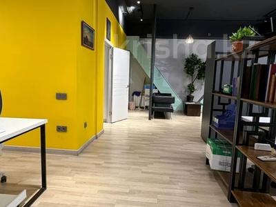 Свободное назначение, офисы, магазины и бутики, салоны красоты, медцентры и аптеки, образование, развлечения · 103 м² за 153 млн ₸ в Алматы, Жетысуский р-н