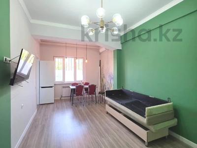 2-комнатная квартира · 45 м² · 2/5 этаж, мкр Айнабулак-2 — Жумабаева | Макатаева | Гимназия №118 | Школа №137 за 27.9 млн ₸ в Алматы, Жетысуский р-н