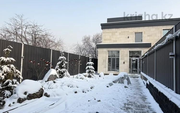 Отдельный дом · 7 комнат · 400 м² · 9 сот., мкр Коктобе, Трофимова за 450 млн 〒 в Алматы, Медеуский р-н — фото 25