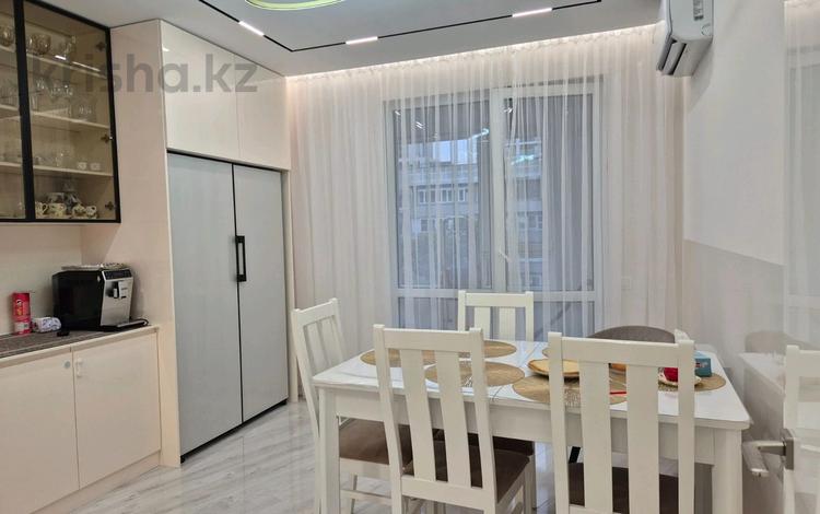 3-бөлмелі пәтер · 107 м² · 3/9 қабат, Розыбакиева, бағасы: ~ 157 млн ₸ в Алматы, Бостандыкский р-н — фото 2