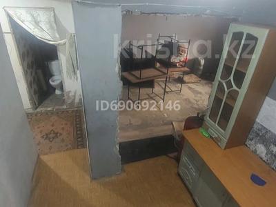 1-комнатная квартира · 40 м² · 1/5 этаж, Тельмана 149 — Бизнес колледж / жд вокзал за 14 млн ₸ в Семее