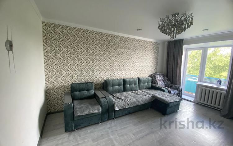 2-бөлмелі пәтер, 48 м², 5/5 қабат тәулік бойы, Кенесары 17, бағасы: 15 000 〒 в Бурабае — фото 2