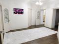 2-бөлмелі пәтер · 95 м² · 6/8 қабат, мкр. Алтын орда, Алия молдагулова 50а, бағасы: 15 000 ₸ в Актобе — фото 4
