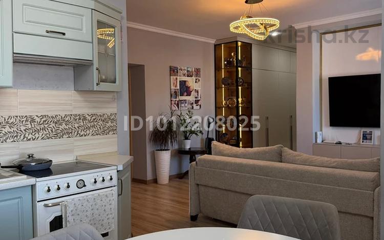 3-комнатная квартира · 89.3 м² · 6/6 этаж, ул. Александра Затаевича 81/4 за 42 млн ₸ в Караганде — фото 2