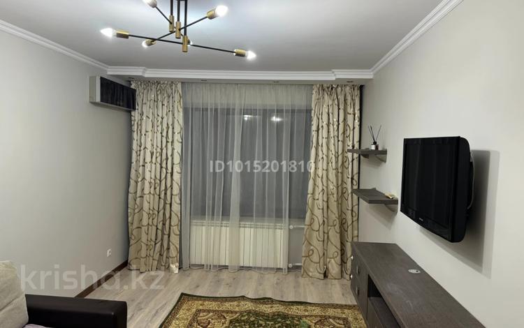 2-комнатная квартира · 45 м² · 3/5 этаж, мкр Коктем-1 21 за 370 000 ₸ в Алматы, Бостандыкский р-н — фото 2