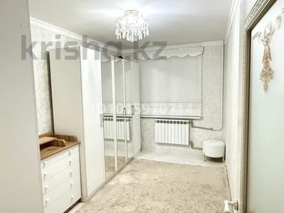 2-комнатная квартира · 58 м² · 4/5 этаж, 17-й микрорайон 13 а за 19.5 млн ₸ в Шымкенте, Аль-Фарабийский р-н