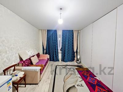 2-бөлмелі пәтер · 53.6 м² · 1/5 қабат, мкр 16-й военный городок, Мкр 16-й военный городок, бағасы: 27 млн ₸ в Алматы, Турксибский р-н