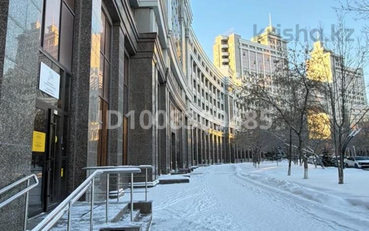 Еркін, кеңселер · 340 м², бағасы: 745 млн 〒 в Астане, Есильский р-н — фото 2