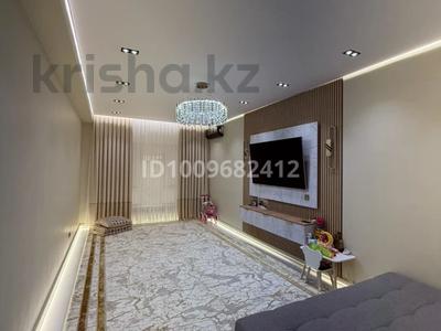 2-бөлмелі пәтер · 70 м² · 3/5 қабат, мкр Самал, Абиш кекылбайулы 60а, бағасы: 30 млн ₸ в Атырау