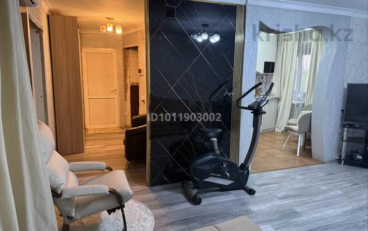 2-бөлмелі пәтер · 63 м² · 4/9 қабат, ул. Шмидта 9/1, бағасы: 31 млн ₸ в Семее, Красный Кордон — фото 28