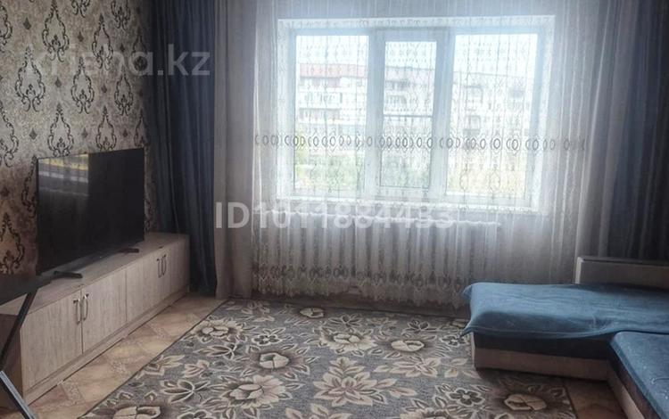 2-комнатная квартира · 54 м², Просп. Шакарима 54 за 195 000 ₸ в Семее, Красный Кордон — фото 2