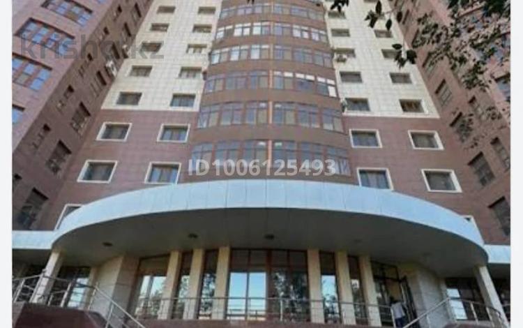 2-комнатная квартира · 58.5 м² · 7/17 этаж, Айтеке би 113 за 270 000 ₸ в Атырау — фото 2