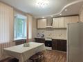 3-комнатная квартира · 59 м² · 1/5 этаж, мкр Михайловка , Аманжолова 71 за 200 000 ₸ в Караганде, Казыбек би р-н — фото 2