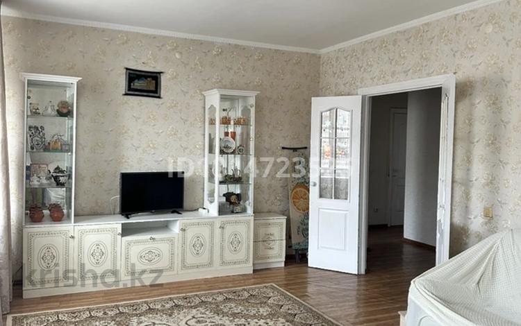 2-комнатная квартира · 63 м² · 7/10 этаж, Ткачева — Рядом магазин 5 звезд за 15 000 ₸ в Павлодаре — фото 7