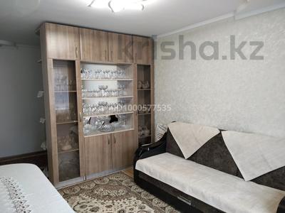 Продажа квартир в Западно-Казахстанской обл.: 2-комнатная квартира · 48.2 м² · 5/5 этаж, Хамида чурина за 18.5 млн 〒 2-комнатная квартира · 48.2 м² · 5/5 этаж, Хамида чурина за 18.5 млн 〒 в Уральске