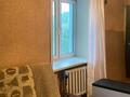 1-комнатная квартира, 32 м², 4/5 этаж, Назарбаева 36 за 10.5 млн 〒 в Усть-Каменогорске — фото 2