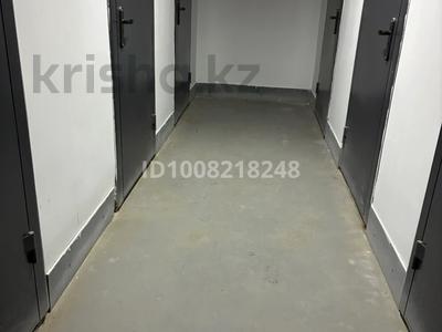 Склады · 7 м² за 28 000 ₸ в Астане, Есильский р-н