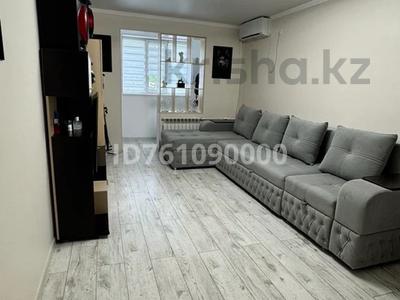 2-бөлмелі пәтер · 52.8 м² · 2/5 қабат, Владимирского 19, бағасы: 20 млн ₸ в Атырау, мкр Авангард-4