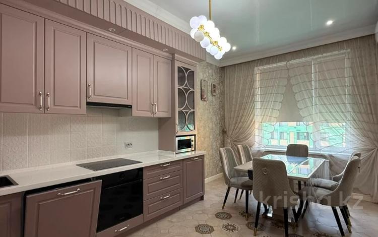4-комнатная квартира · 140 м² · 13/16 этаж, Розыбакиева 388/Б2 за 179 млн ₸ в Алматы, Бостандыкский р-н — фото 16