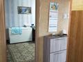 3-комнатная квартира · 60.7 м² · 6/6 этаж, Майкудук, 19й микрорайон 53 за 16.5 млн ₸ в Караганде, Алихана Бокейханова р-н — фото 5