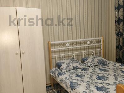 2-комнатная квартира, 55 м², 2/5 этаж посуточно, мкр Север 33 за 12 000 〒 в Шымкенте, Енбекшинский р-н