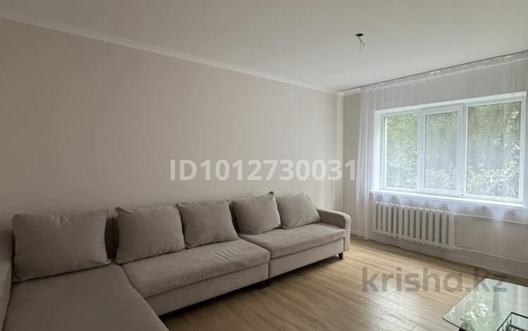 2-бөлмелі пәтер · 60 м² · 2/9 қабат, мкр Таугуль 4, бағасы: 350 000 ₸ в Алматы, Ауэзовский р-н — фото 2