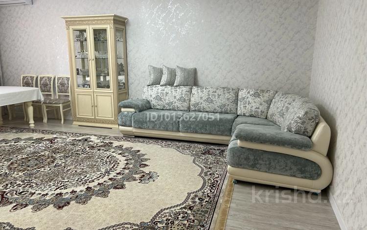 3-бөлмелі пәтер · 120 м² · 2/6 қабат, мкр. Алтын орда, Батыс 2, Тауелсиздик 18А, бағасы: 67 млн ₸ в Актобе — фото 2