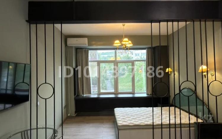 1-комнатная квартира · 35 м² · 1/5 этаж, Омарова 25/1 за 350 000 ₸ в Алматы, Медеуский р-н — фото 2
